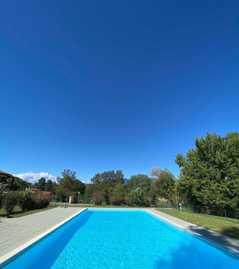 Il Canneto Lomnago Esterno foto