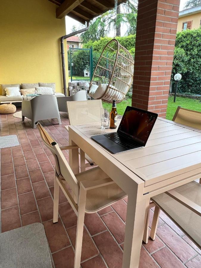 Il Canneto Lomnago Esterno foto